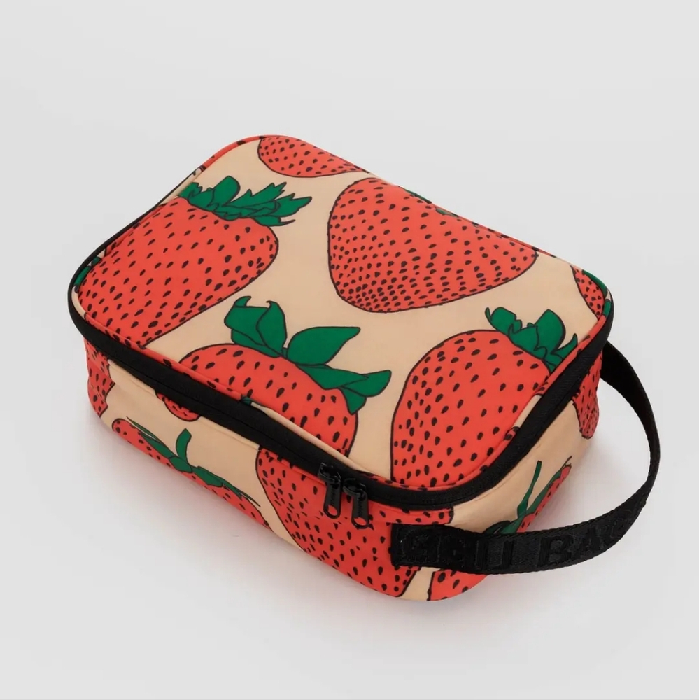 Baggu Lunch Box (strawberry)